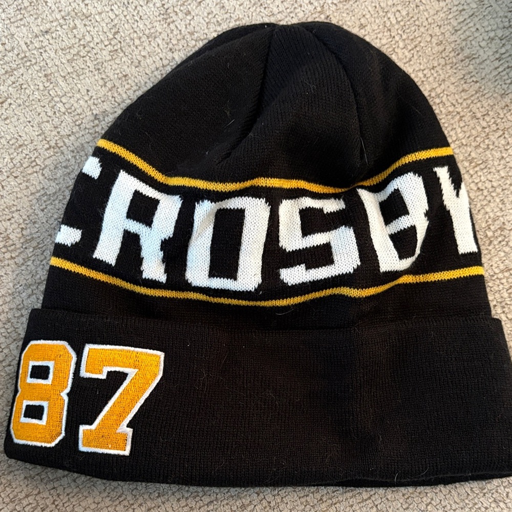 Adidas retro Pittsburgh Penguins Sidney Crosby 87 Beanie Black yellow sample